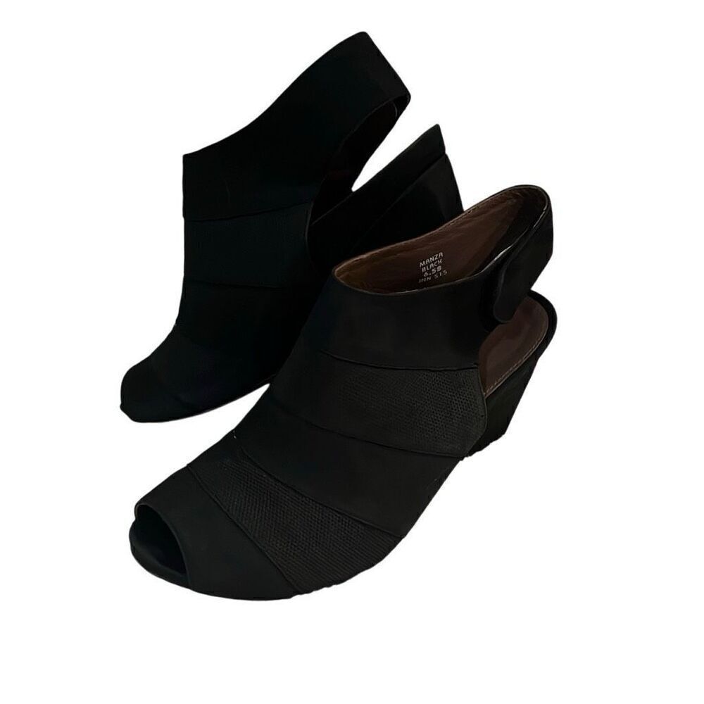 Earthies Manza Wedges